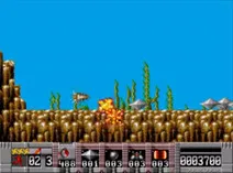 Screenshot of Turrican (USA, Europe)